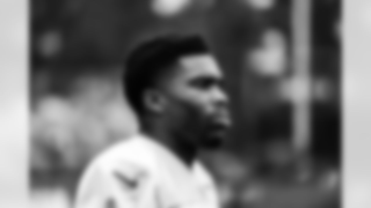 Detroit Lions cornerback Jeff Okudah (1) during Lions Training Camp at the Training Facility in Allen Park, MI on August 5, 2022. (Jeff Nguyen/Detroit Lions)