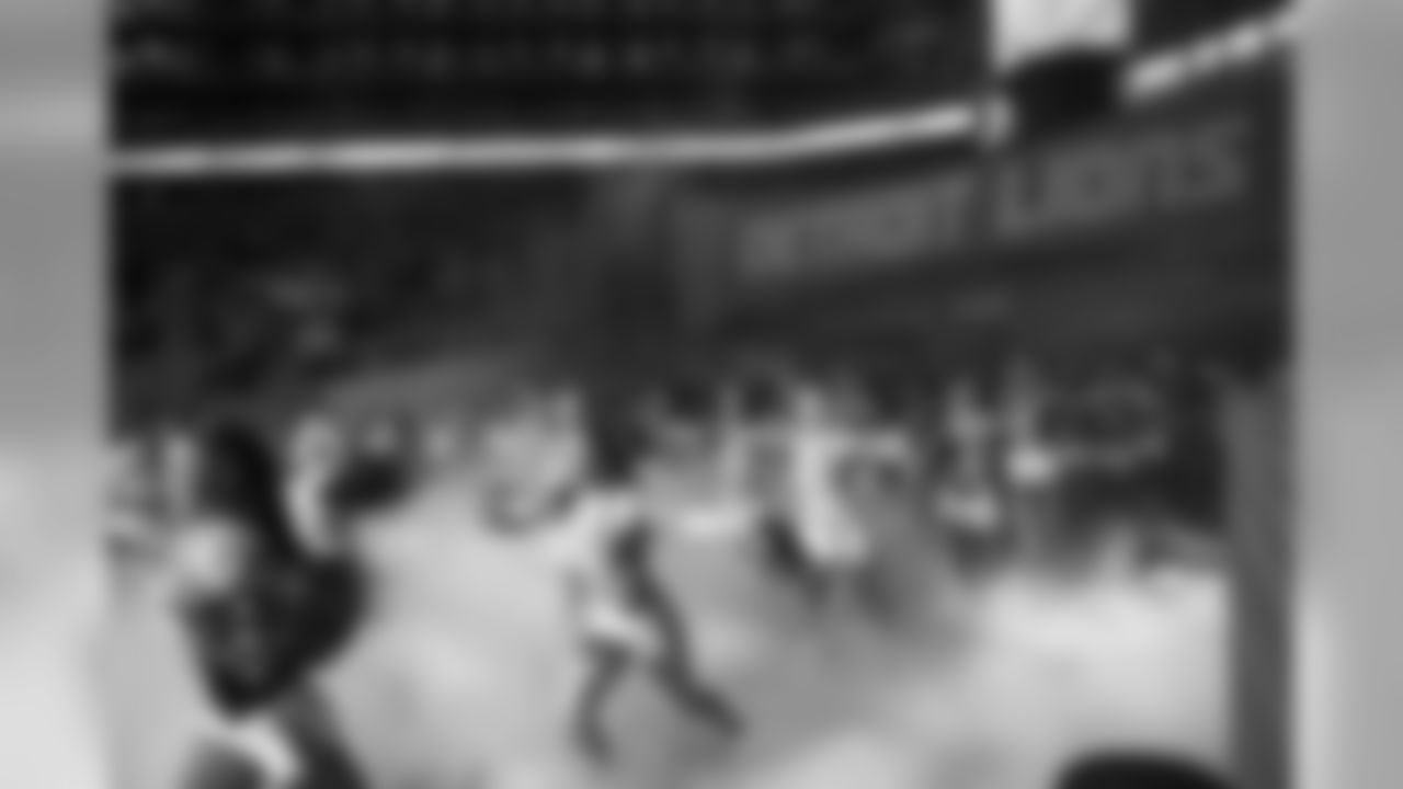 Detroit Lions cheerleaders perform during a NFL football game against the Minnesota Vikings on Sunday, Dec. 23, 2018 in Detroit. (Detroit Lions via AP).