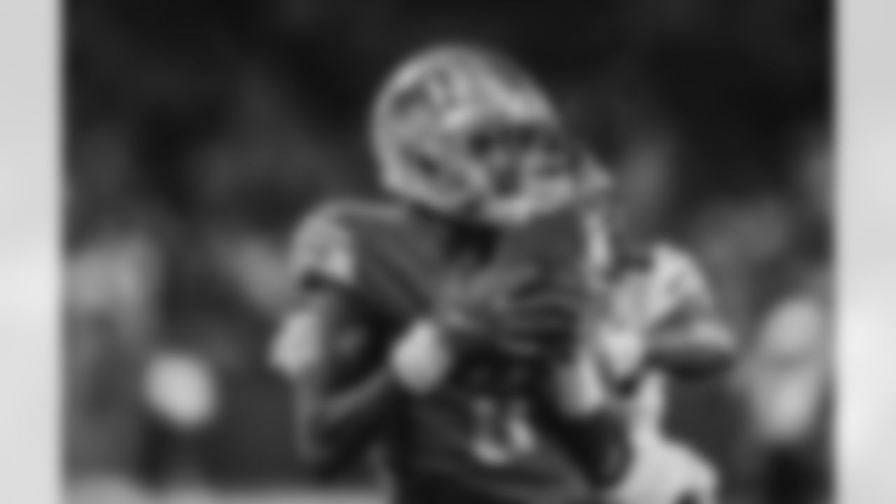 Detroit Lions wide receiver Josh Reynolds (8) catches a touchdown pass during a NFL football game against the Chicago Bears on Thursday, November 25, 2021 in Detroit, MI. (Jeff Nguyen/Detroit Lions).