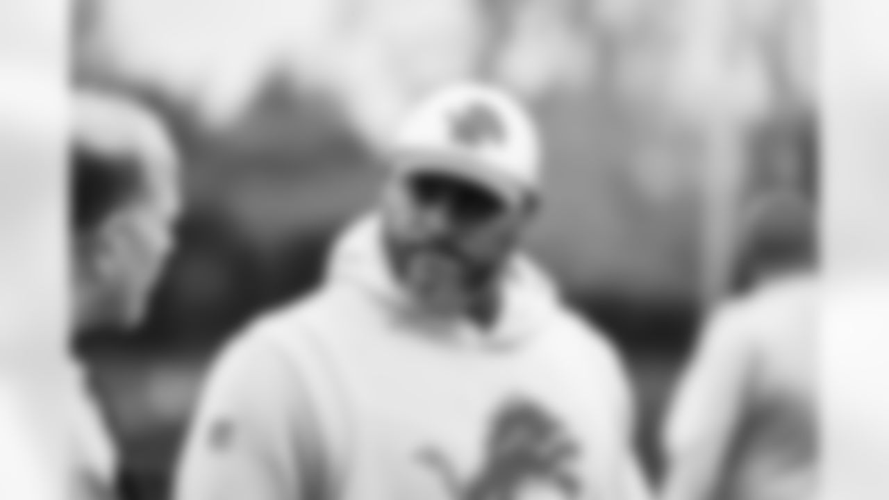 Detroit Lions Assistant Head Coach/Running Backs Coach Duce Staley during practice at the Lions Training Facility in Allen Park, MI on October 26, 2022. (Jeff Nguyen/Detroit Lions)