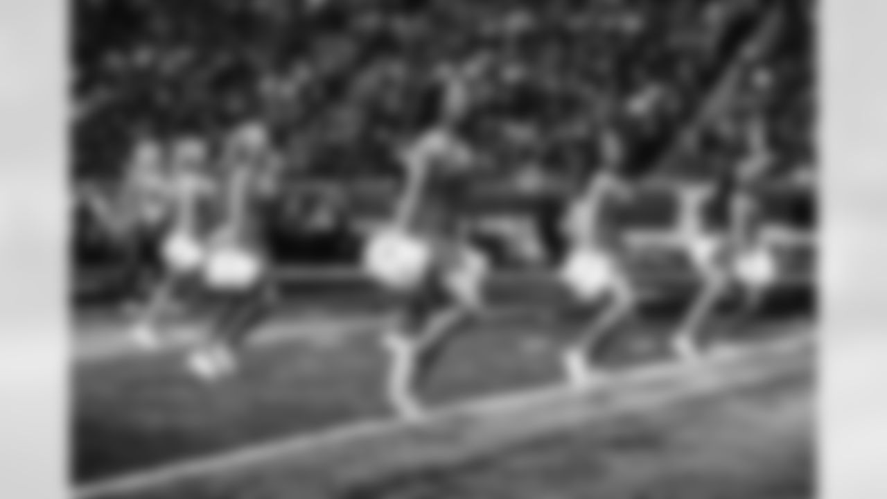 Detroit Lions Cheerleaders perform during a NFL football game against the Buffalo Bills on Thursday, November 24, 2022 in Detroit, MI. (Mike Ferdinande/Detroit Lions).