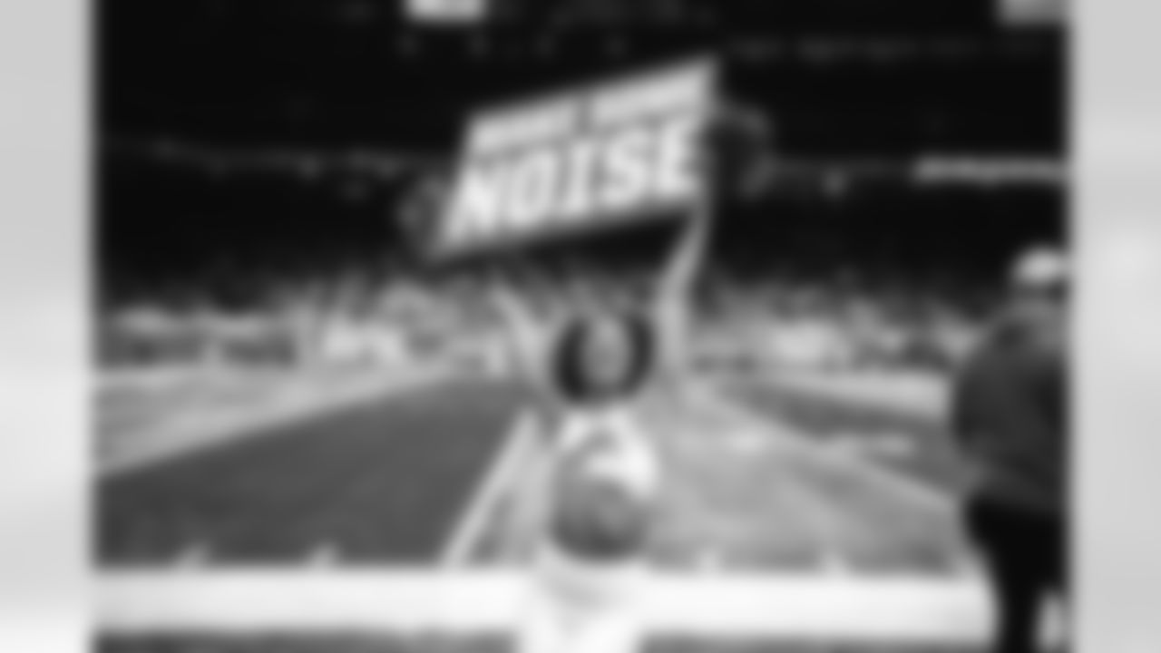 Detroit Lions Cheerleaders during a NFL football game against the Chicago Bears on Thursday, November 24, 2021 in Detroit, MI. (Mike Ferdinande/Detroit Lions).