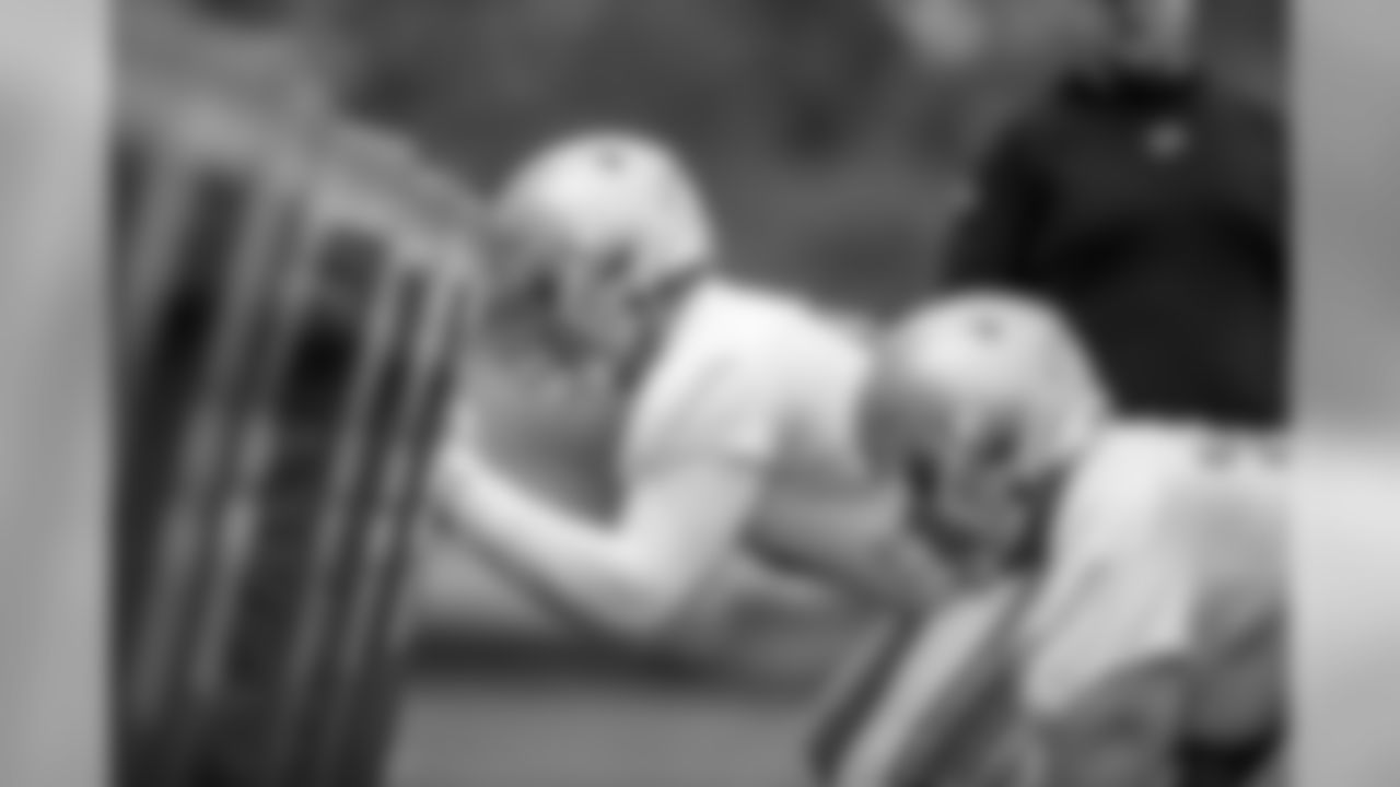 Detroit Lions center/guard Graham Glasgow (60) during Day 2 of OTAs on Wednesday, May 22, 2019 in Allen Park, Mich. (Detroit Lions via AP)
