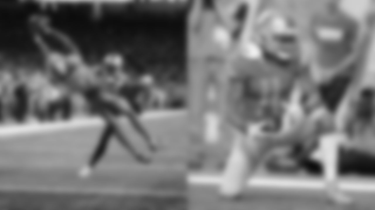Receiving Touchdowns
Kenny Golladay (5) and Marvin Jones Jr. (5), Golden Tate (3) and Michael Roberts (3)