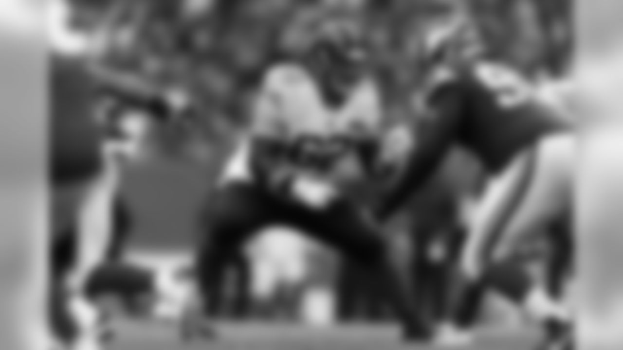 RG Ted Larsen
Backed up by Rashaad Coward