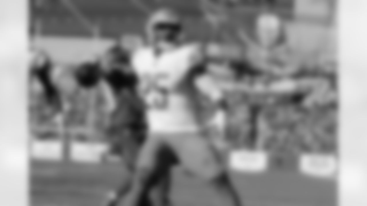 18-yard run, Week 14 at Tampa Bay