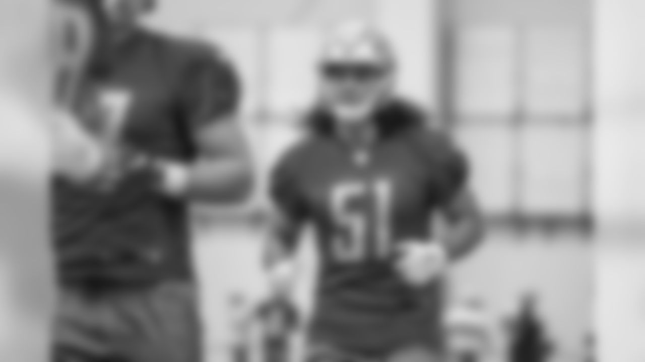 Detroit Lions linebacker Jahlani Tavai (51) warms up during Day 2 of rookie minicamp on Saturday, May 11, 2019 in Allen Park, Mich. (Detroit Lions via AP)