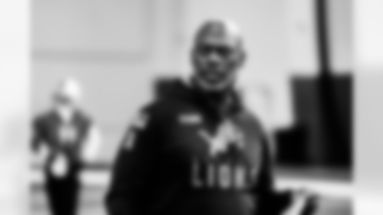 Detroit Lions Offensive Coordinator Anthony Lynn during Lions practice at the Training Facility in Allen Park, MI on September 24, 2021. (Jeff Nguyen/Detroit Lions)