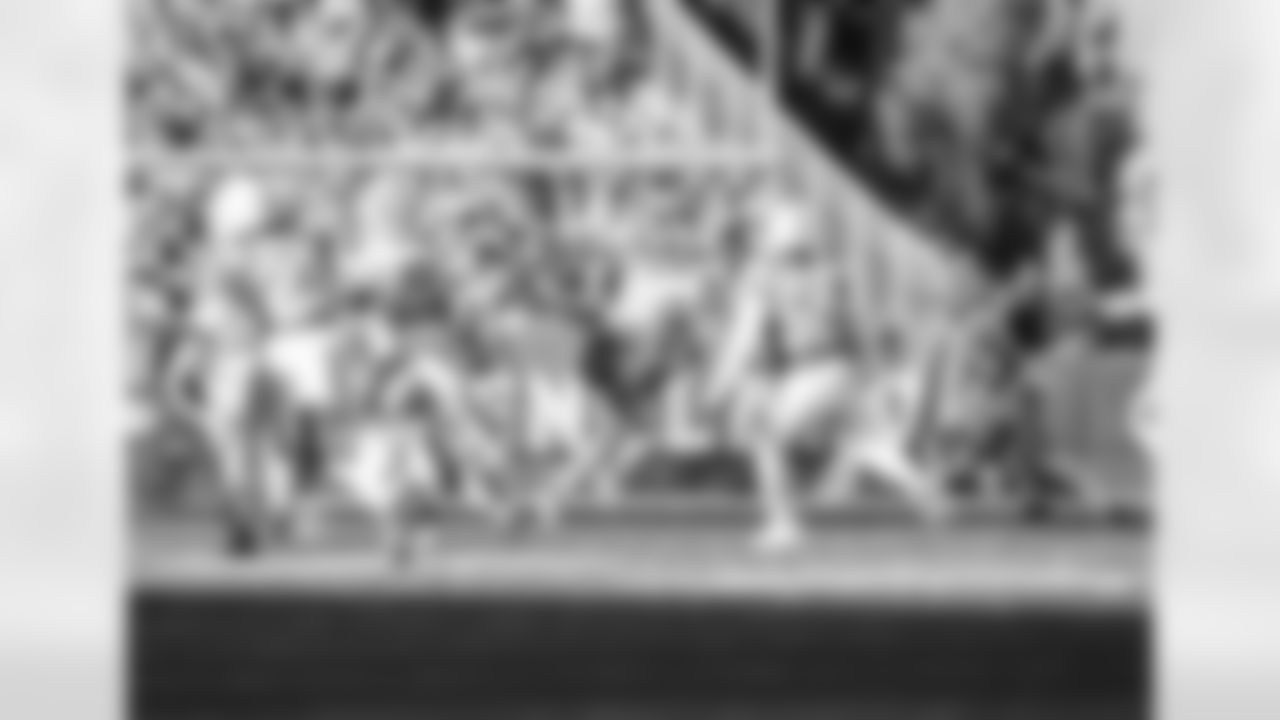 Detroit Lions wide receiver Kalif Raymond (11) returns a punt during a NFL football game against the New England Patriots on Sunday, October 9, 2022 in Foxborough, MA. (Jeff Nguyen/Detroit Lions).