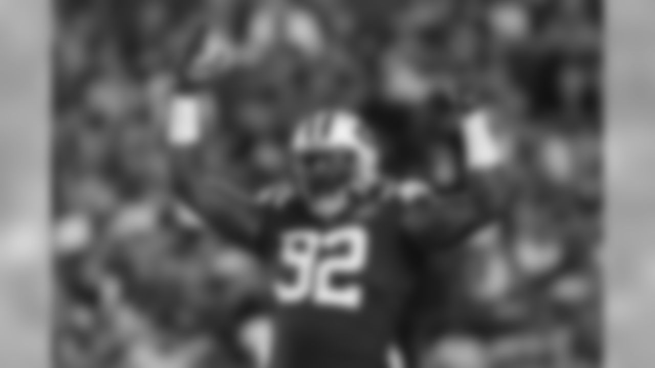 DL Leonard Williams
Backed up by Folorunso Fatukasi