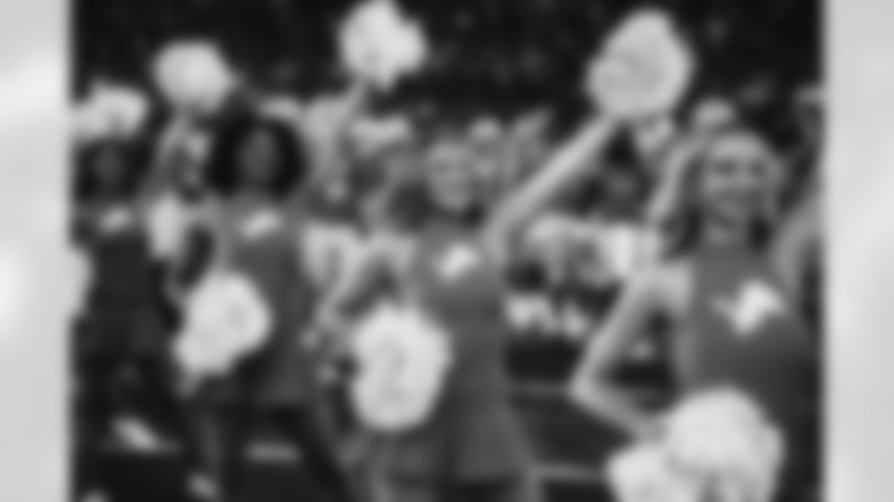 Detroit Lions Cheerleaders during player intros at a NFL football game against the Chicago Bears on Thursday, November 24, 2021 in Detroit, MI. (Mike Ferdinande/Detroit Lions).