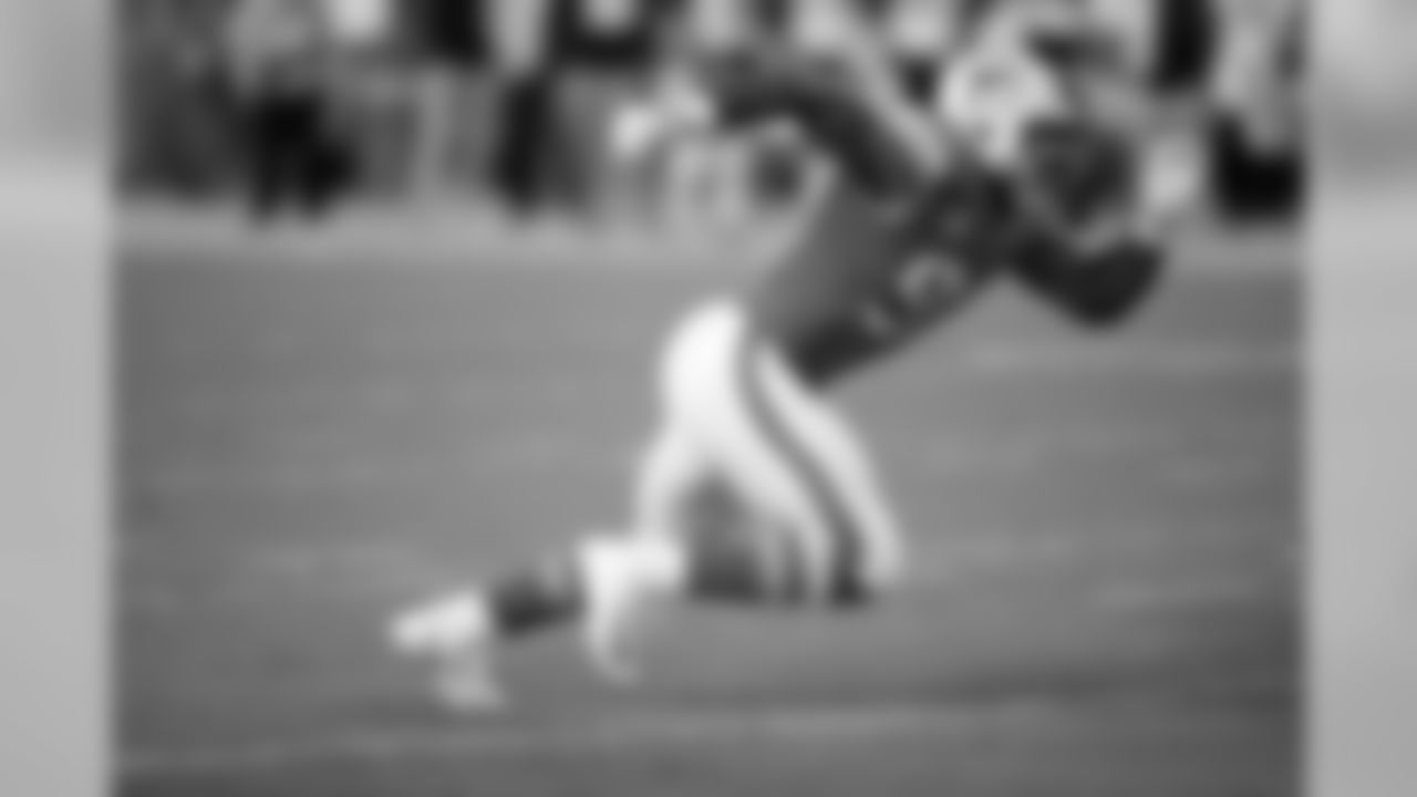 74 Cameron Wake