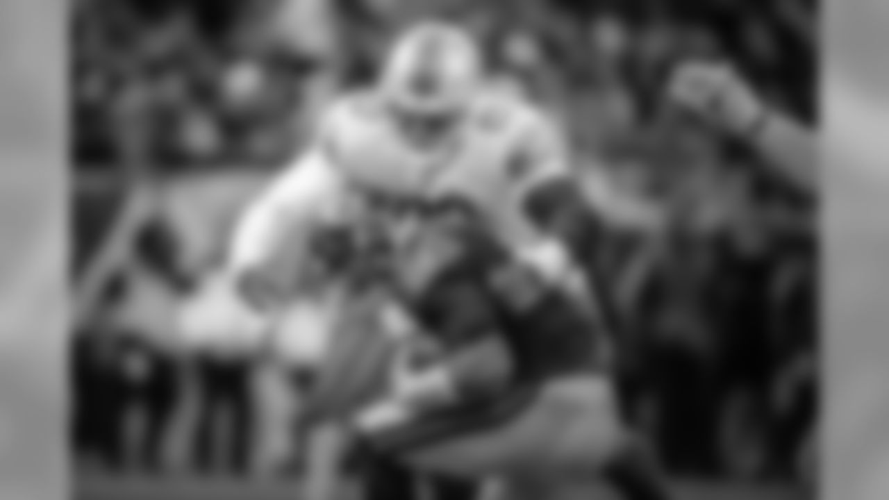 Detroit Lions defensive lineman Da'Shawn Hand (93) sacks Chicago Bears quarterback Mitchell Trubisky (10) during a NFL football game against the Chicago Bears on Sunday, Nov. 11, 2018 in Chicago. (Detroit Lions via AP).