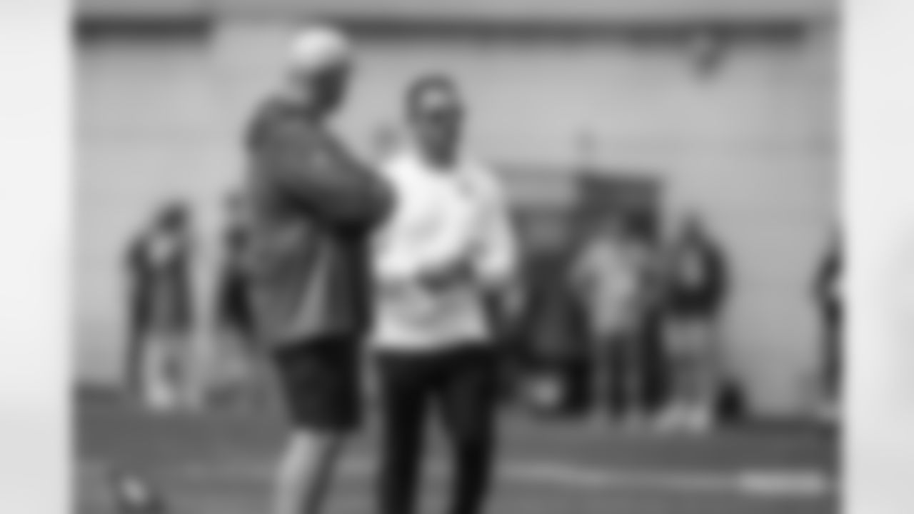 220727-training-camp-practice-1-2560026