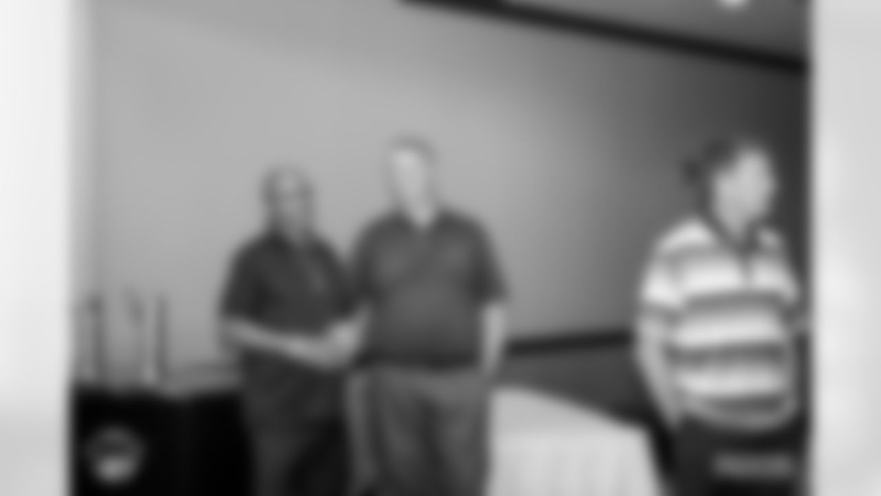 210822-golf-dinner-256040