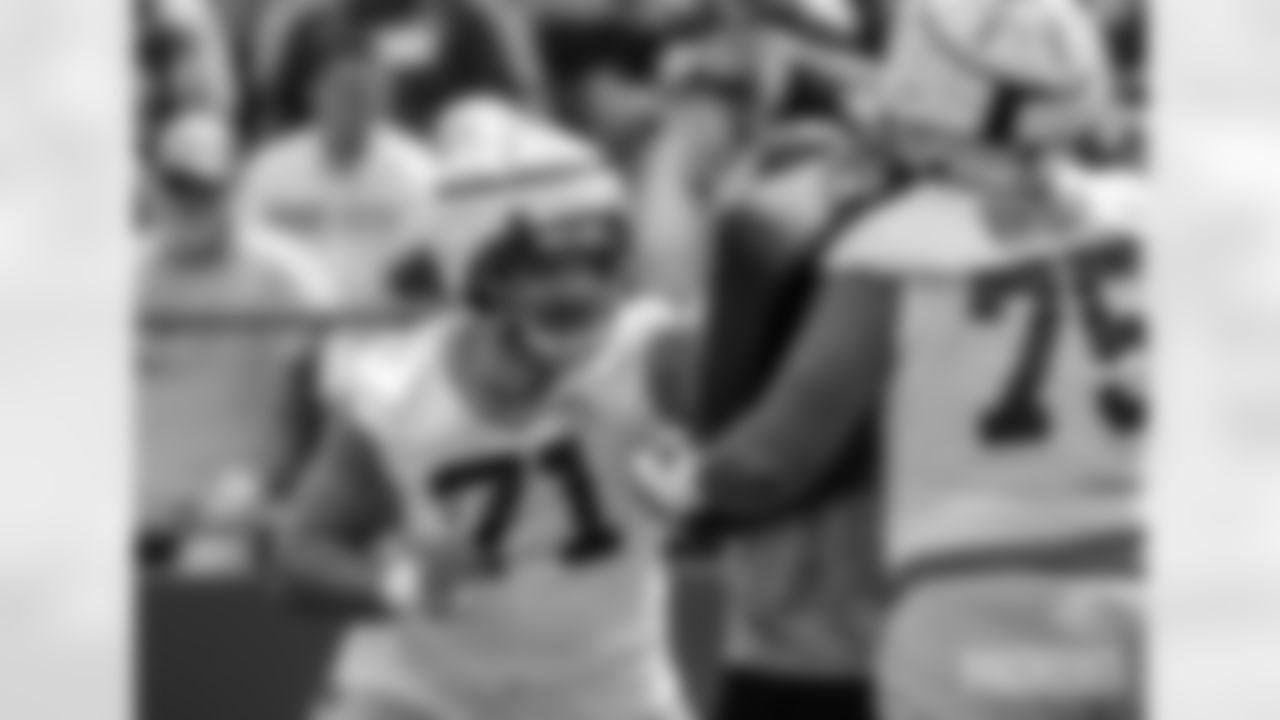230727-evan-day-2-training-camp-photos-2560-102