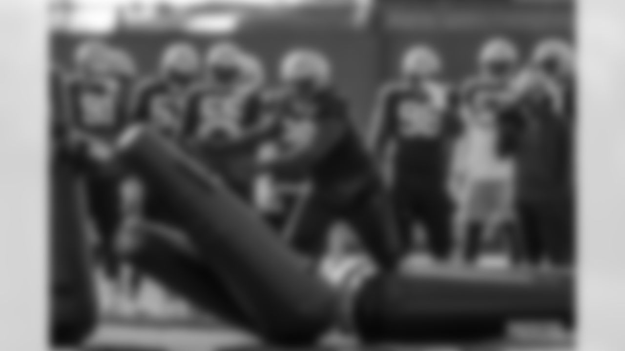 221124-evan-practice-gallery-2560032