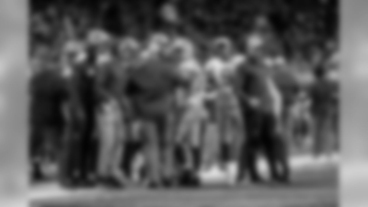 181007-packers-lions-3-siegle-21