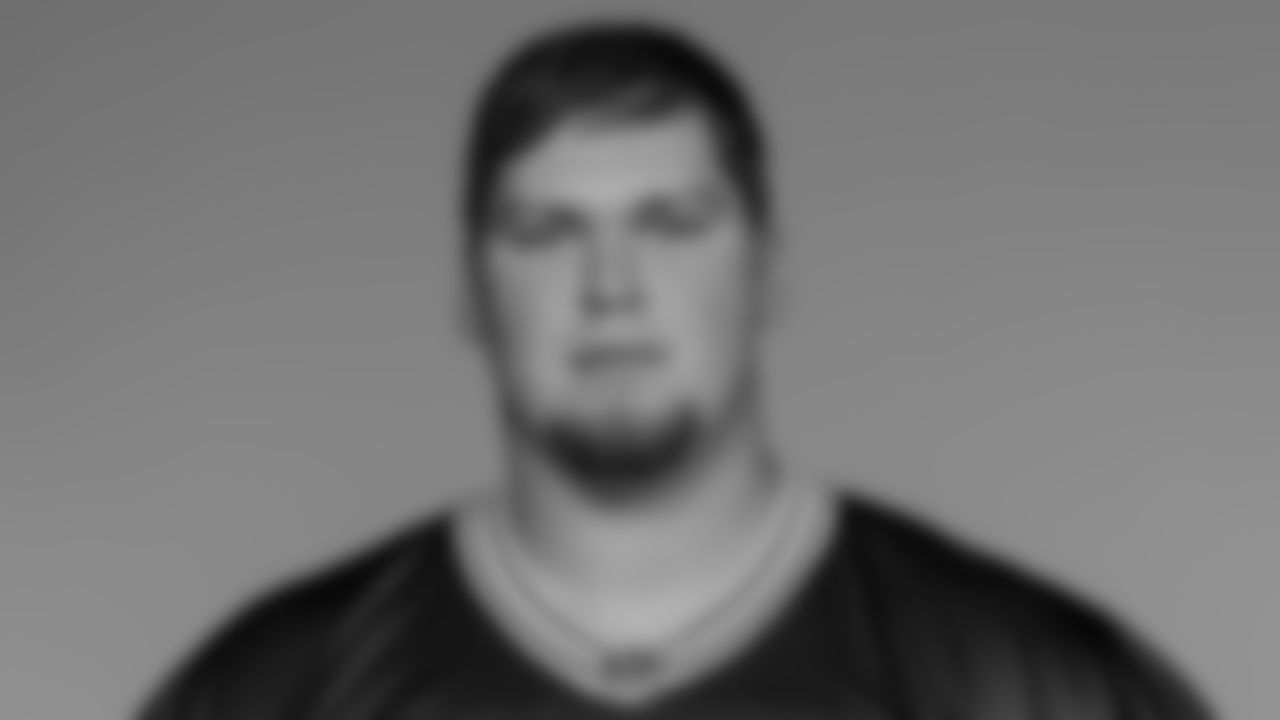 DL Tyler Lancaster