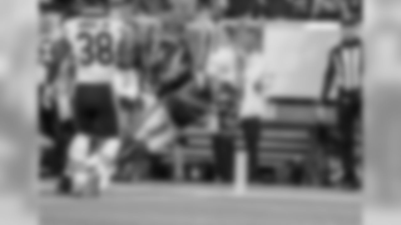 Green Bay Packers against the Chicago Bears during the season opener at Lambeau Field on Sunday night.