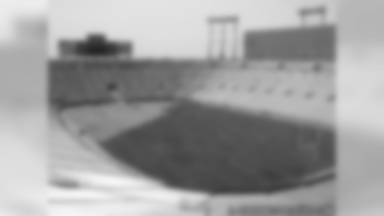 Lambeau Field Gets New Playing Surface