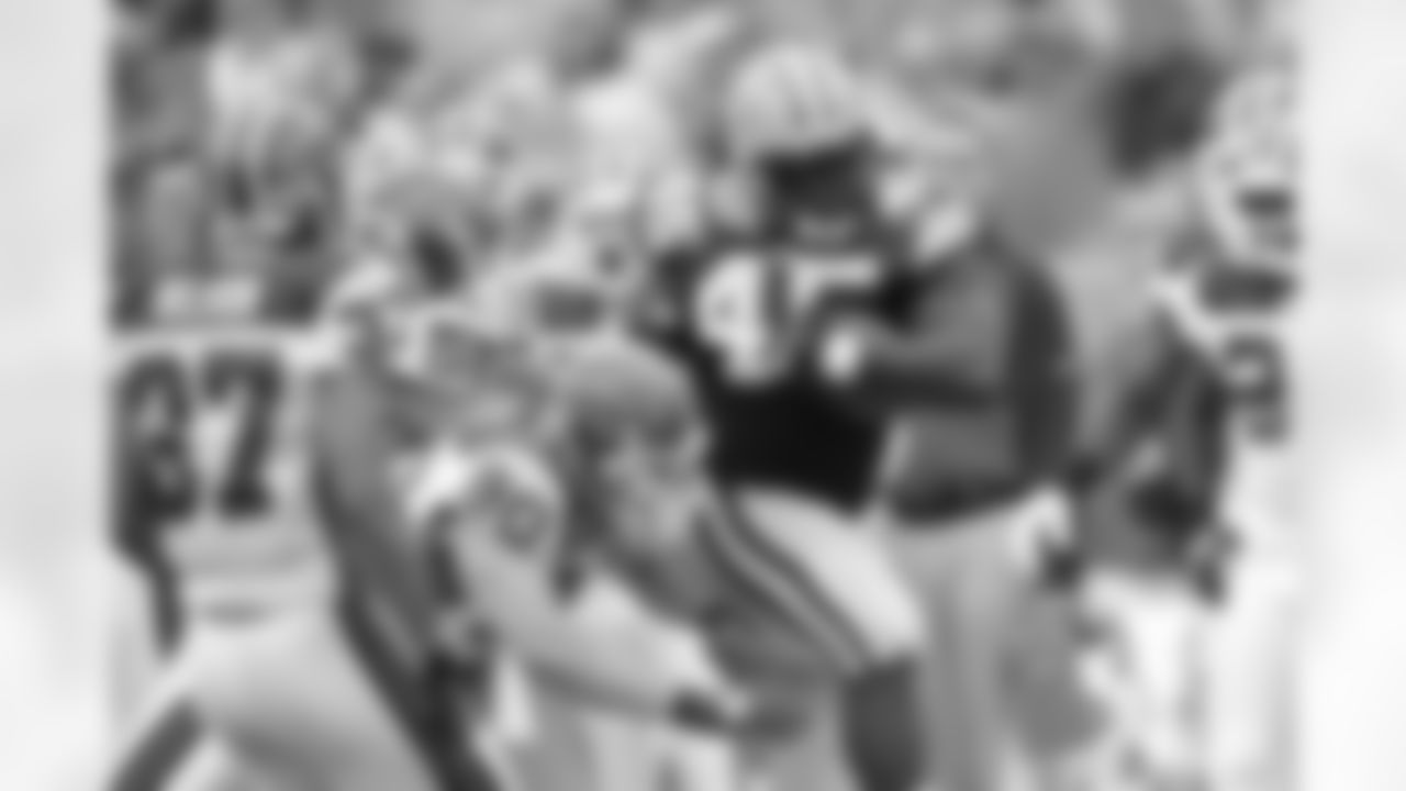 FB Quinn Johnson (2009-10)