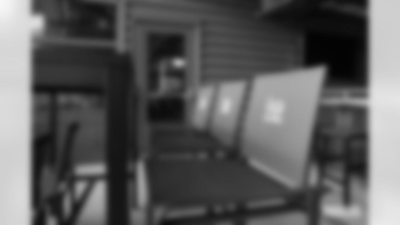 230921-alumni-suite-stone-WM-019