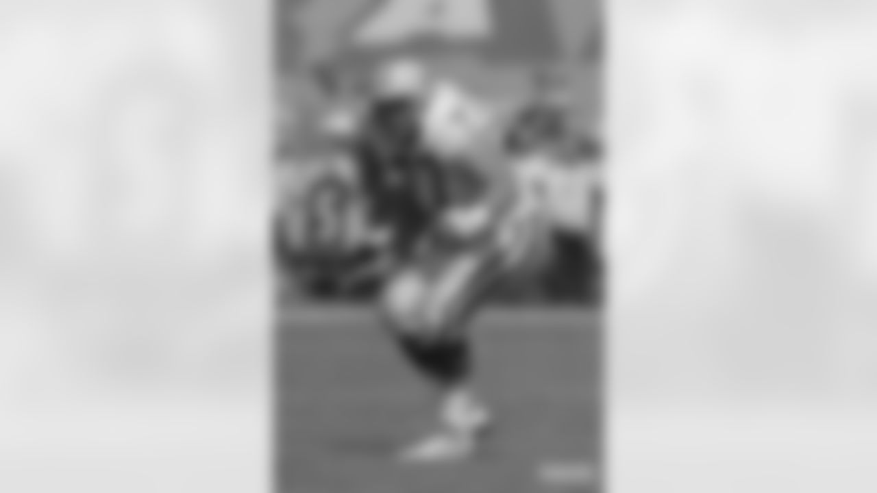 T Tony Mandarich (1989-91)