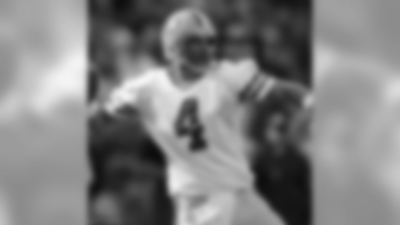 QB Brett Favre