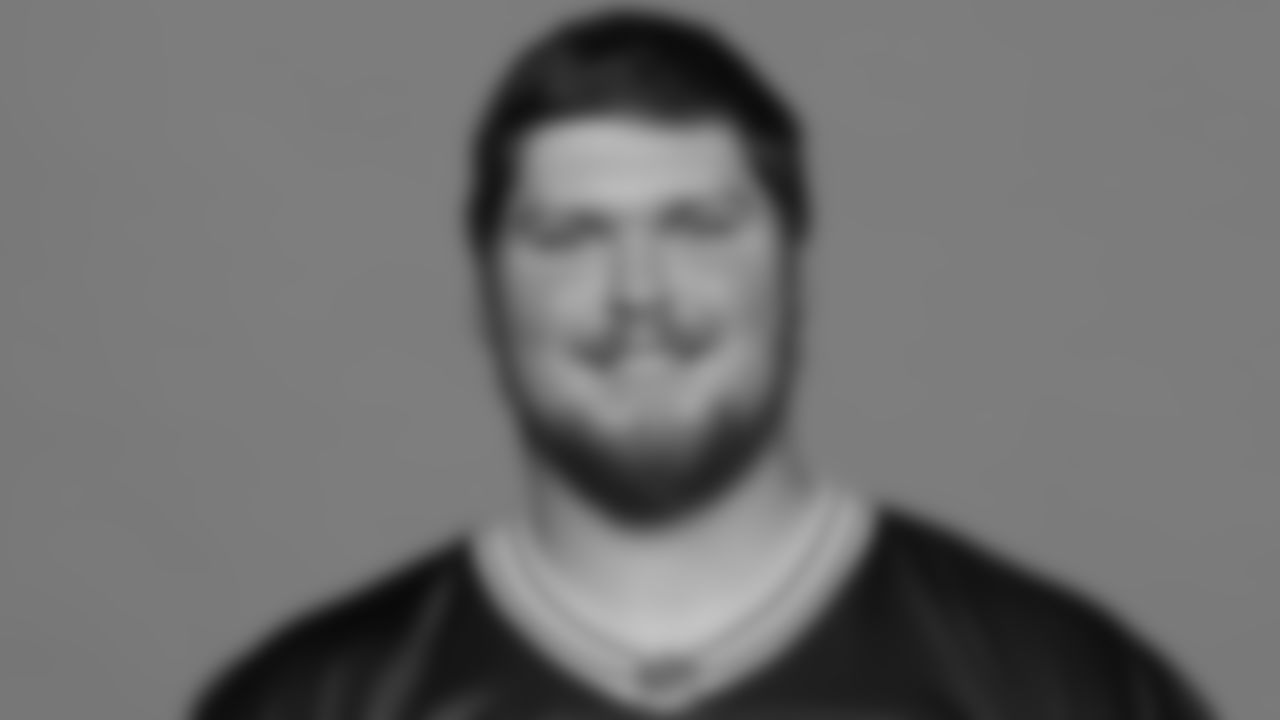 DL Tyler Lancaster