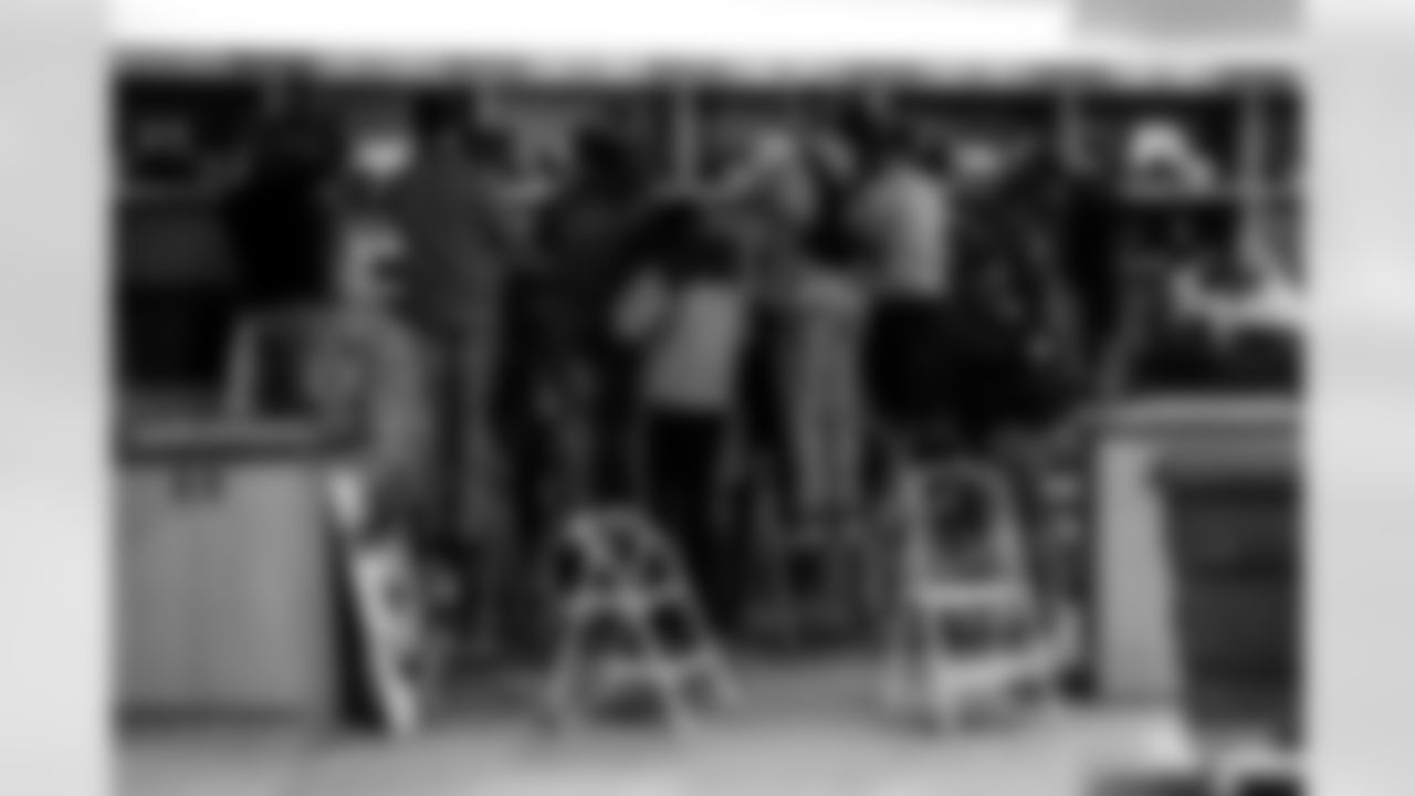 230109-locker-room-2560005