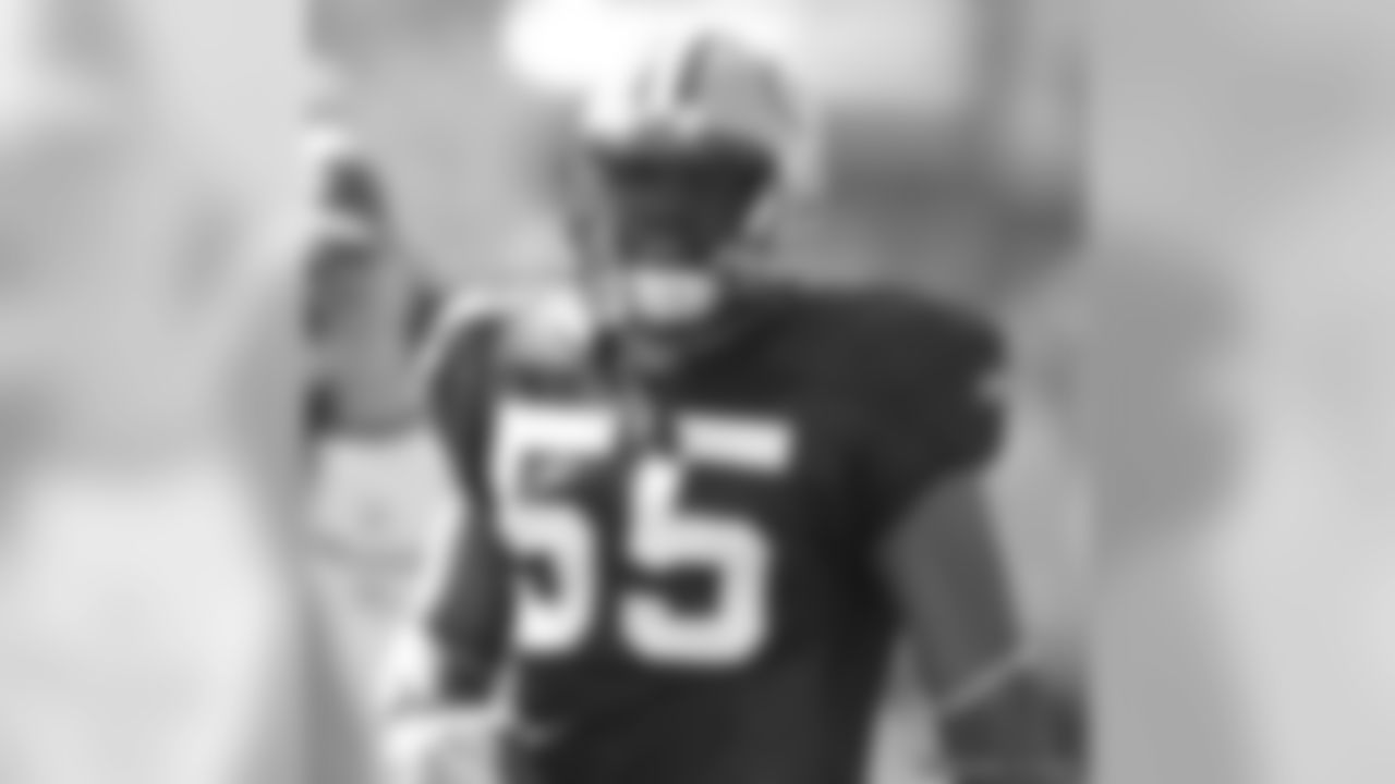 Desmond Bishop