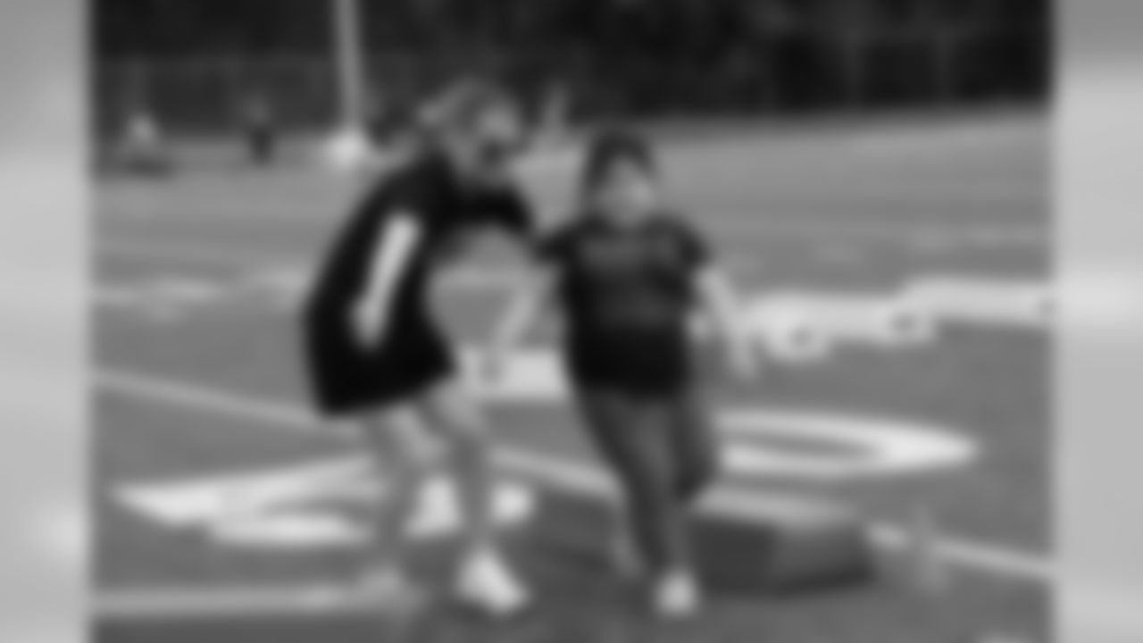 190917-football-outreach-33