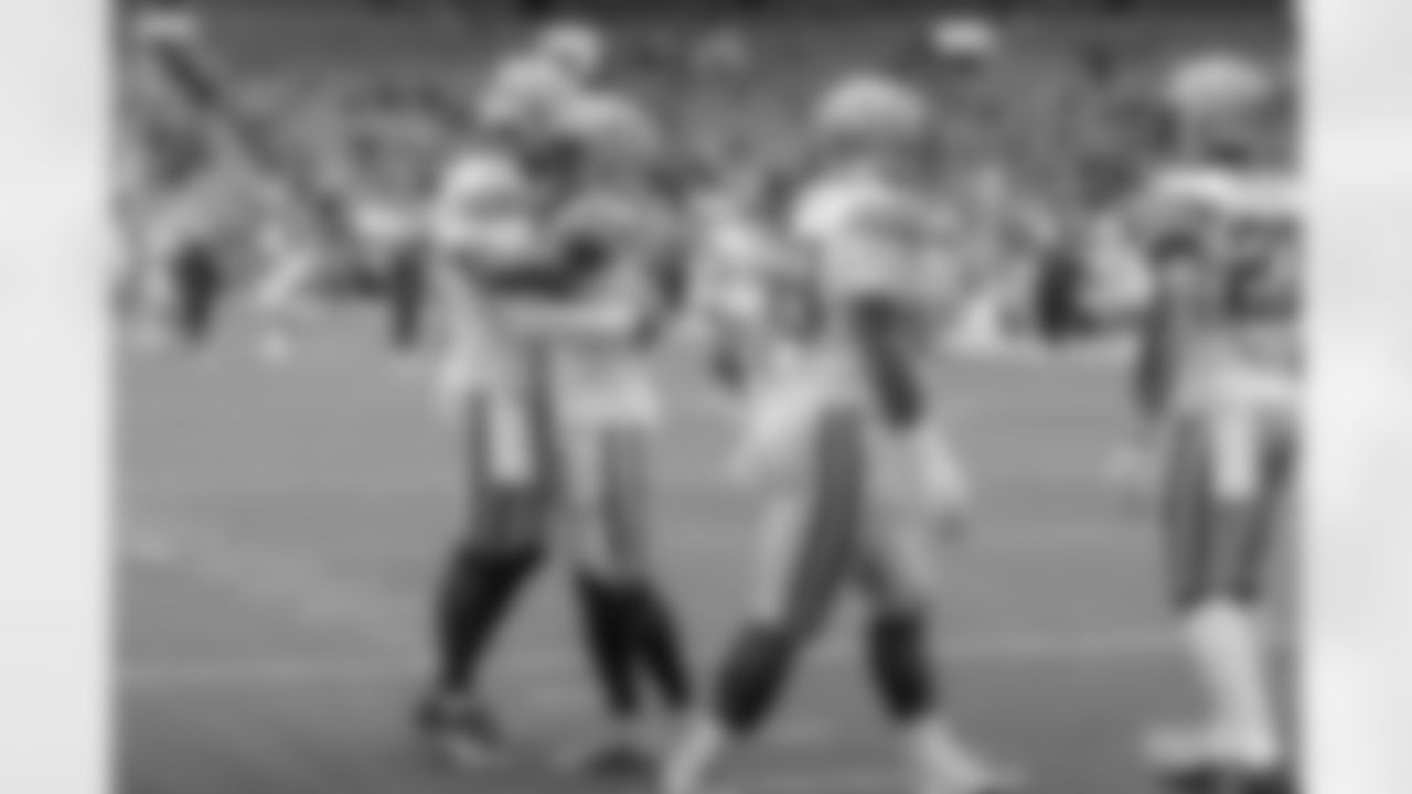 221225-packers-dolphins-siegle-WM-30