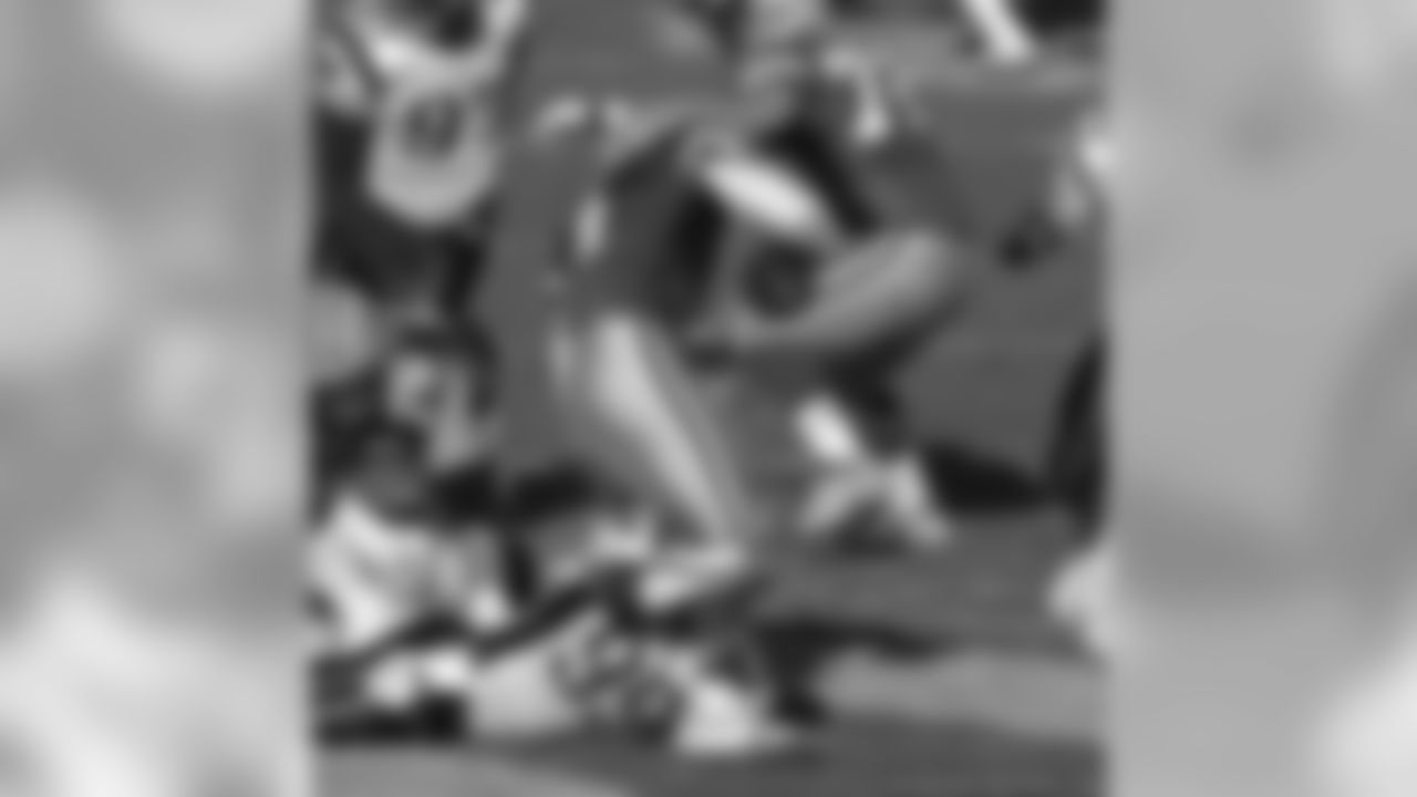 QB Brett Favre