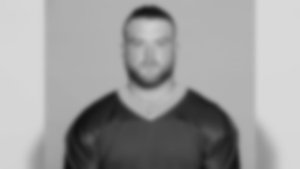 22 — FB Aaron Ripkowski