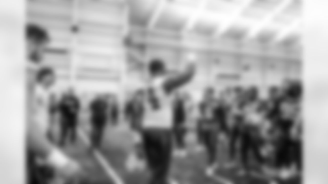 221223-evan-practice-gallery-2560003