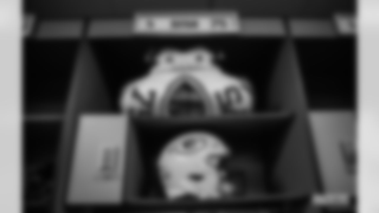 220812-locker-room-hartwig-WM-007