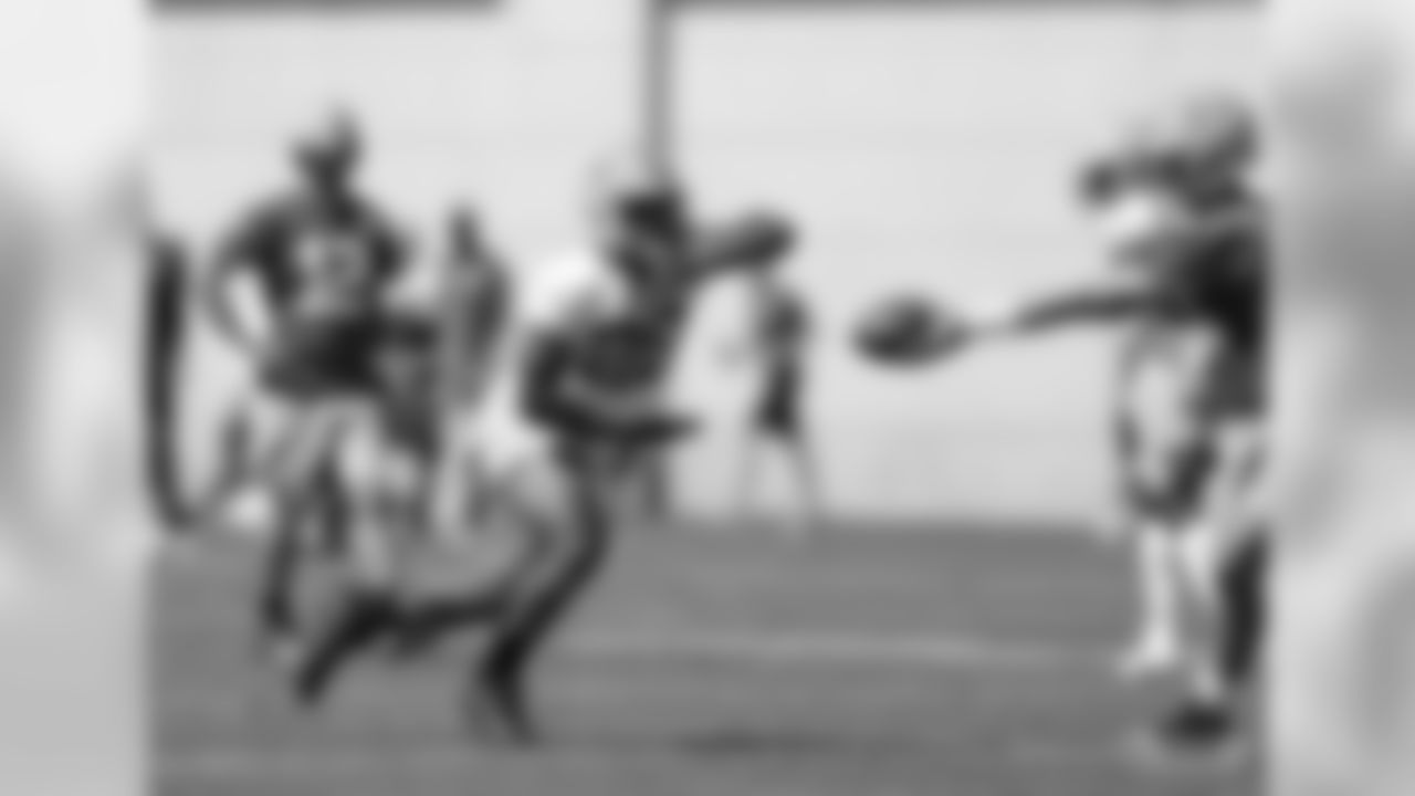 RB AJ Dillon