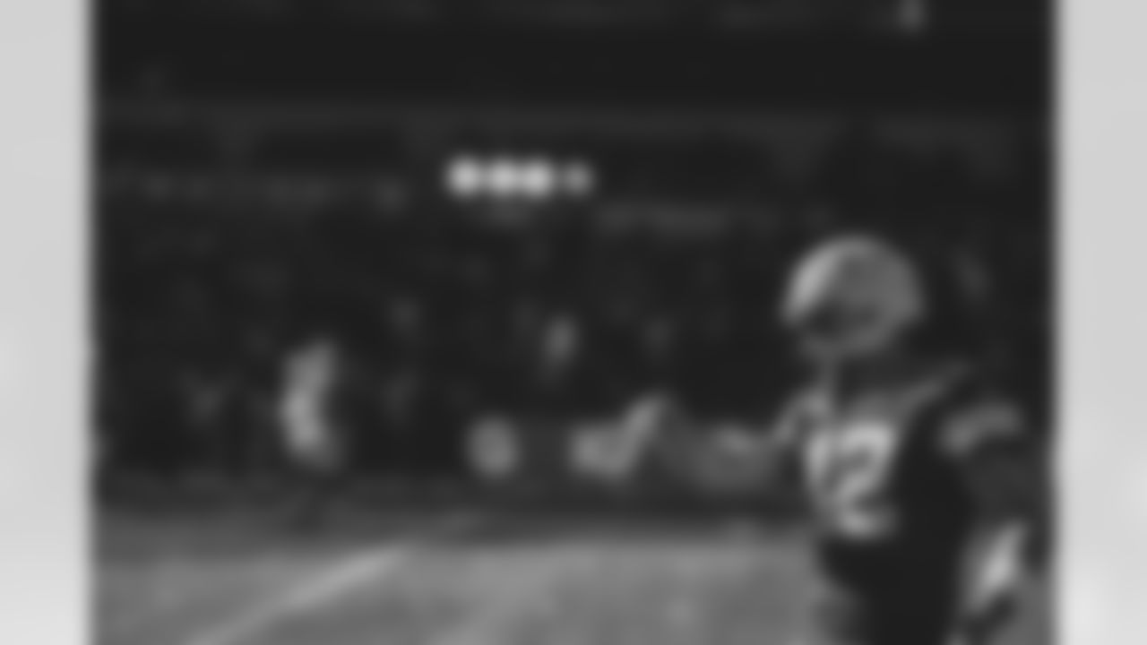 NFL-07713