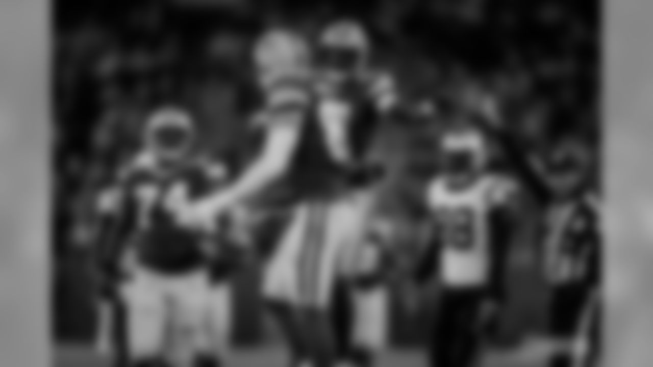 191110-packers-panthers-2-siegle-WM-75