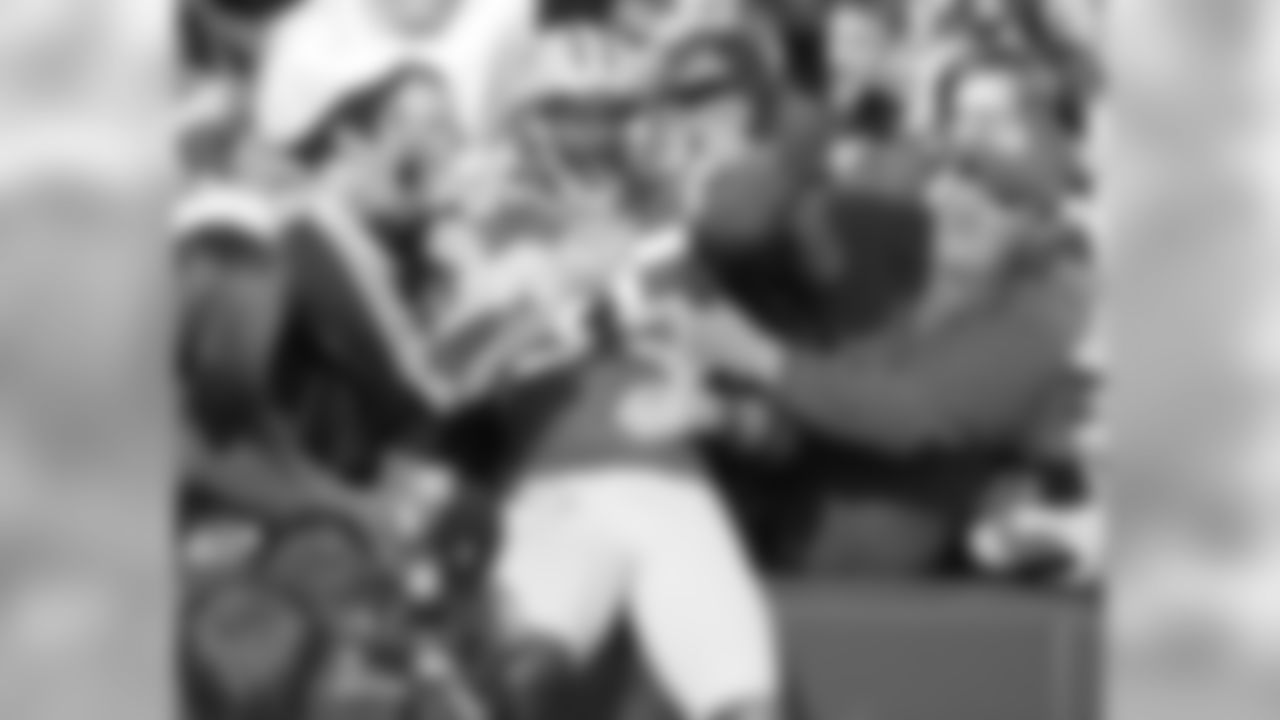 Greg Jennings