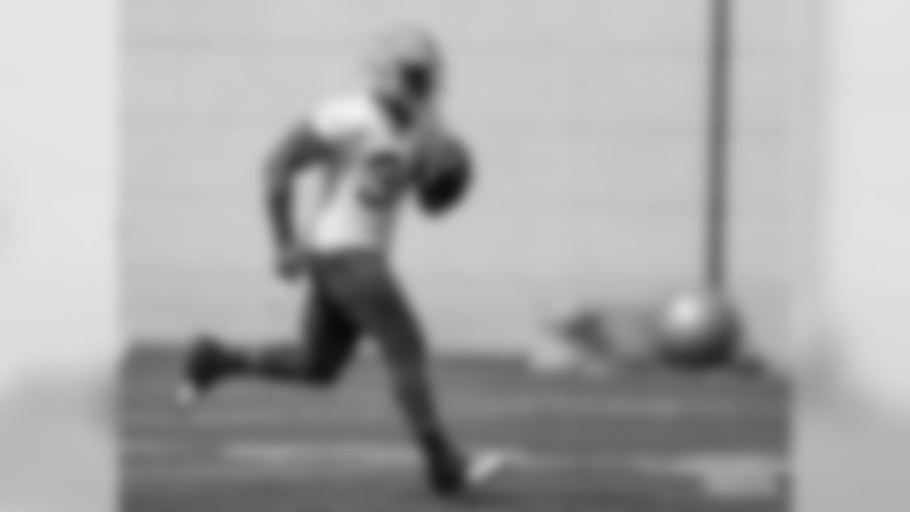 RB Damarea Crockett