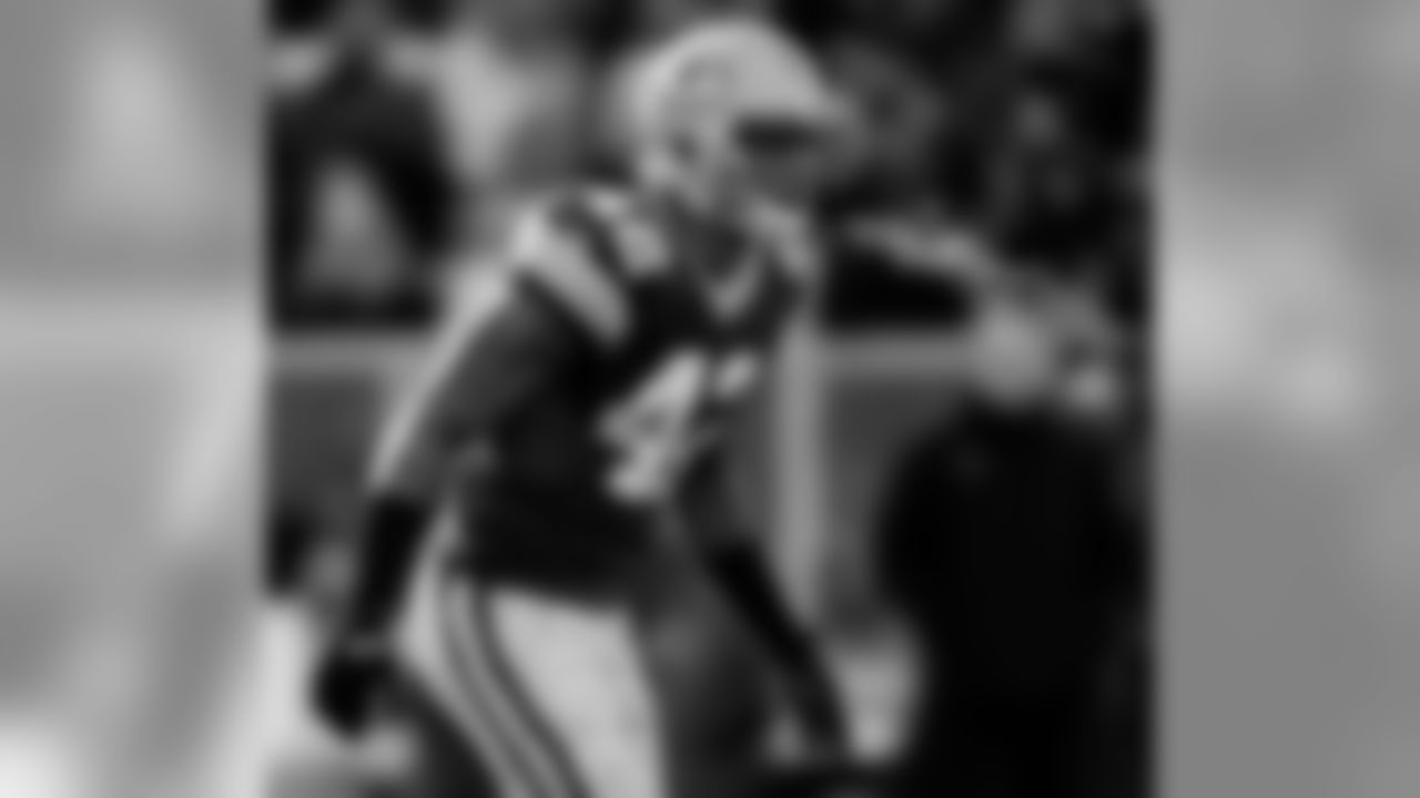 Posted two sacks and an interception in the 2014 NFC Championship Game at Seattle, becoming the first defensive back in franchise history (since 1982) to register two sacks in a postseason contest.