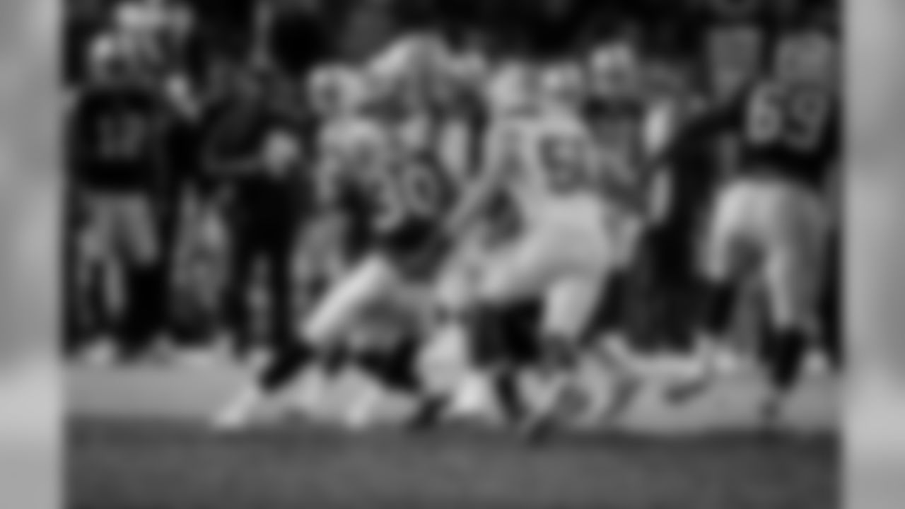 180824-packers-raiders-3-siegle-79