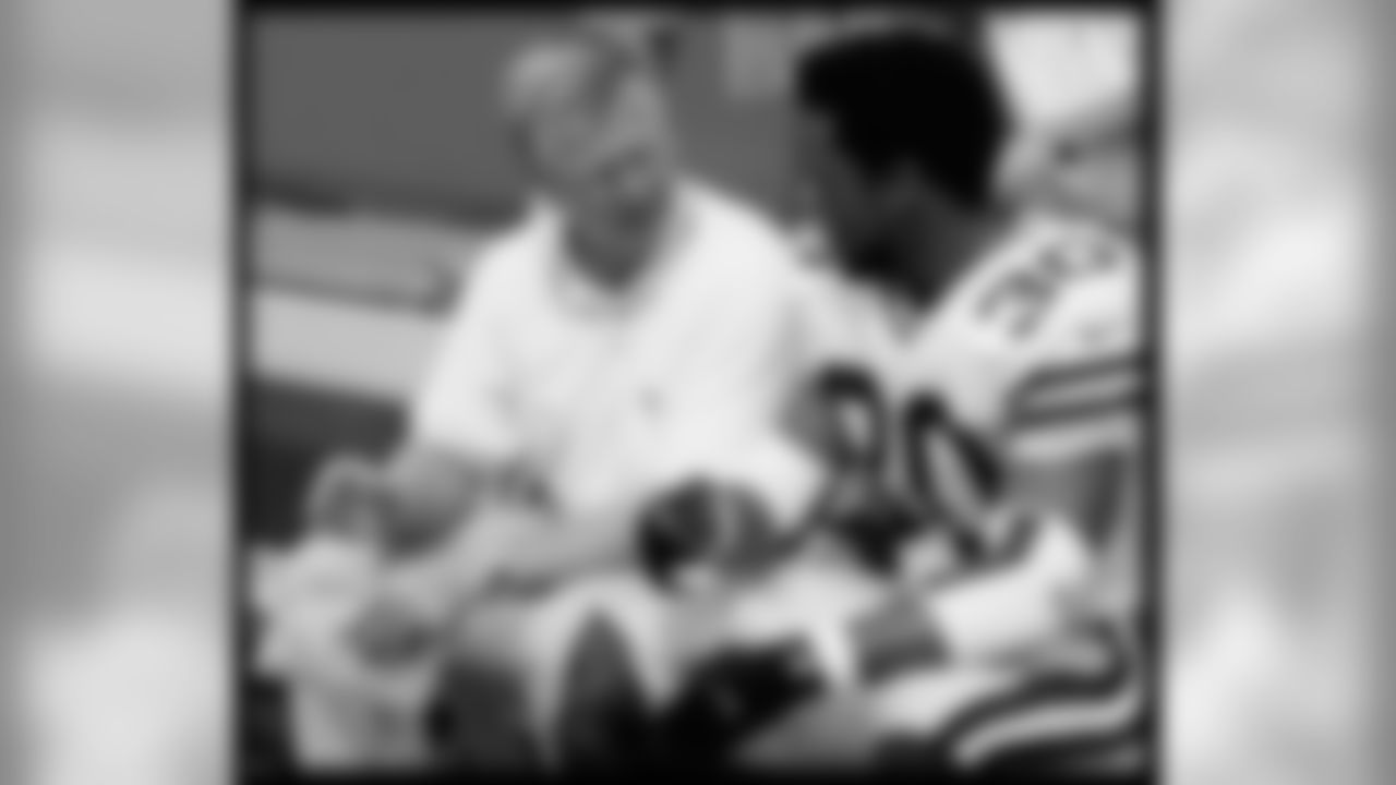 Packers at Buffalo Bills
