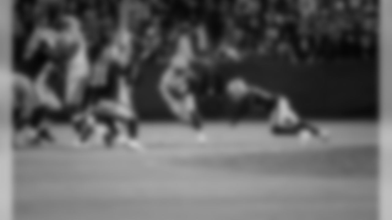 180824-packers-raiders-3-siegle-37