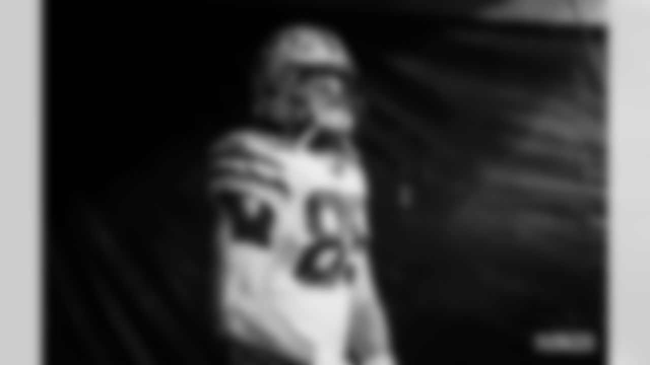 TE Robert Tonyan