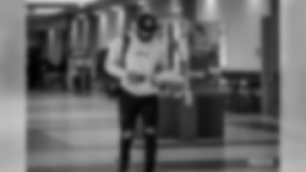 191222-departure-GRB-to-MSP-siegle-WM-22