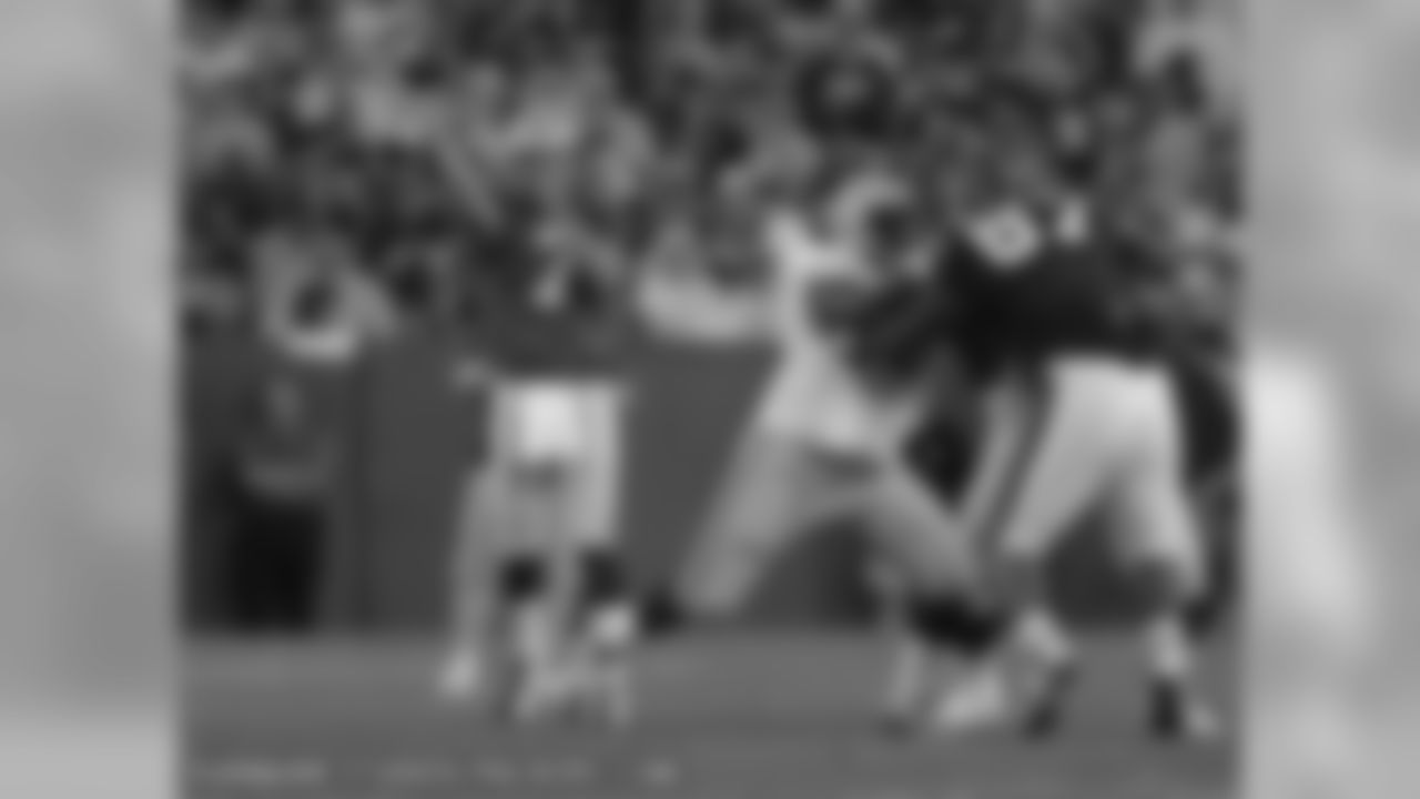 Packers-Bills Square Off For 'Family Night'